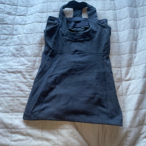 Lululemon black top - Picture 2 of 2